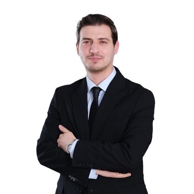 Av. Onur Aydemir